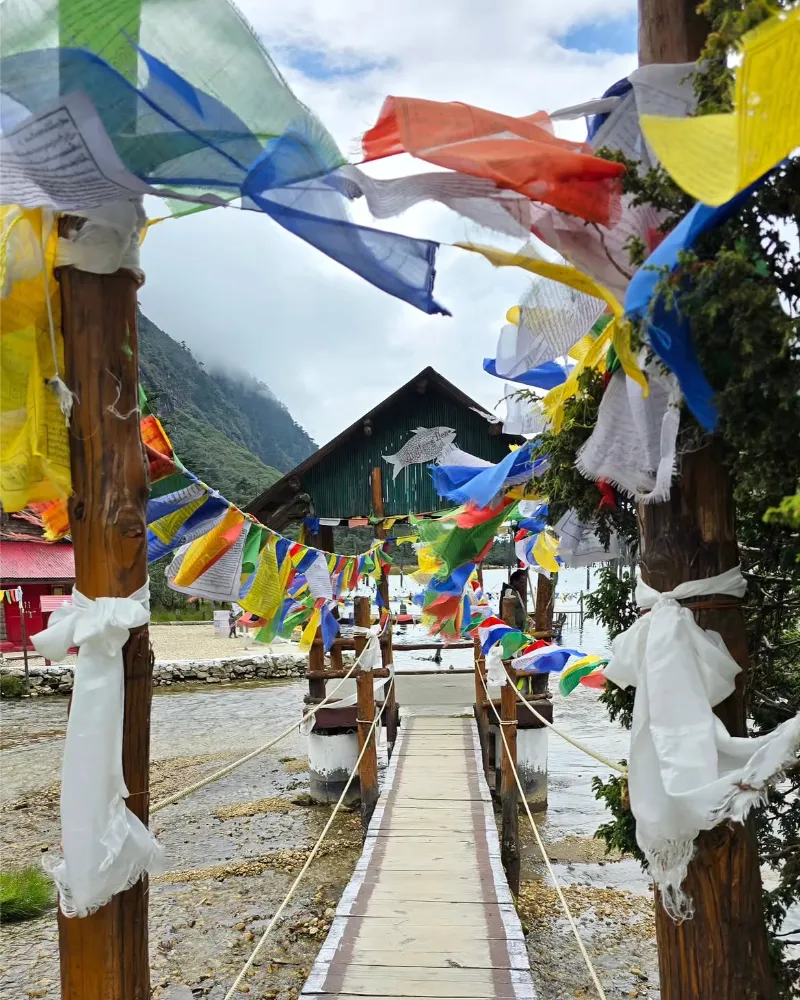 Sangetsar Lake (Madhuri Lake) image 2