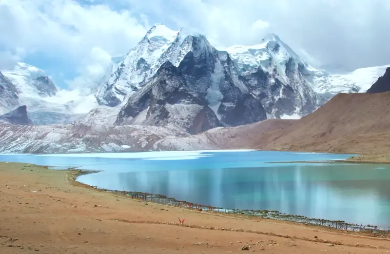 Sikkim mountain travel